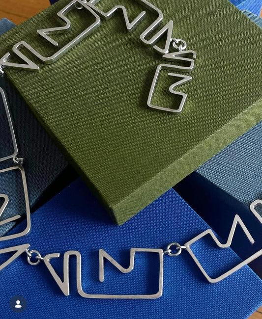 Puzzle neckalce